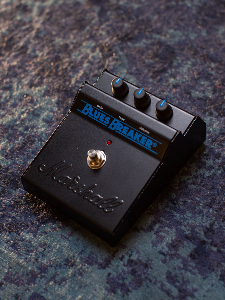 The Bluesbreaker pedal offers smooth tones and full character