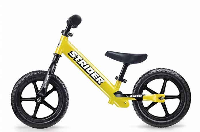 ストライダーにペダルは後付けできる？ペダル付きモデルの「14X」もご