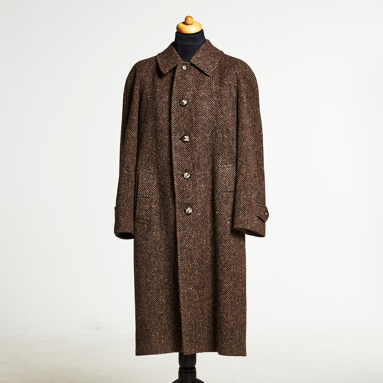 BURBERRY, coat, men's model, Irish Tweed, labeled Burberrys, made