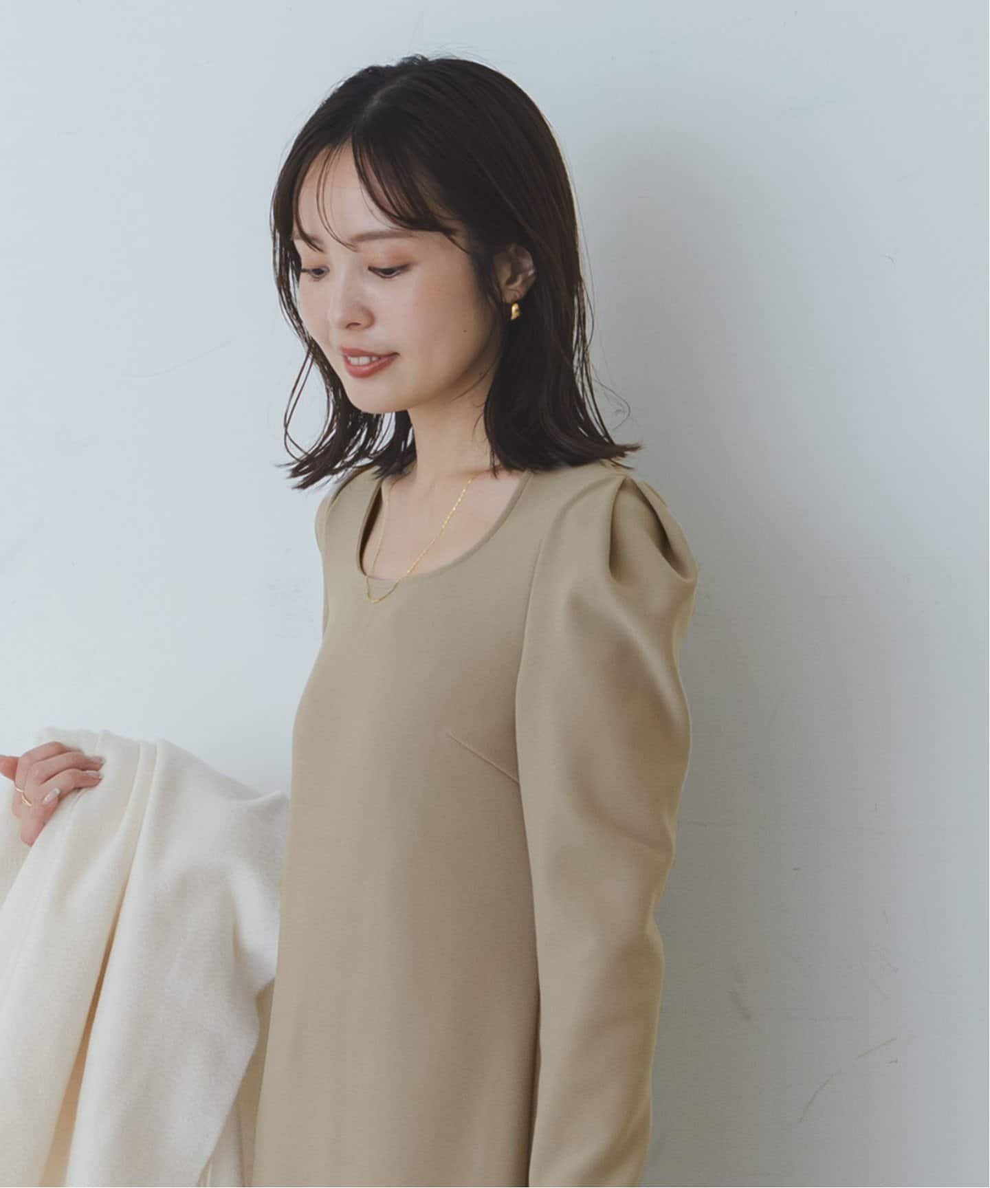 ニットライクジョーゼットショルダータックワンピース（ワンピース