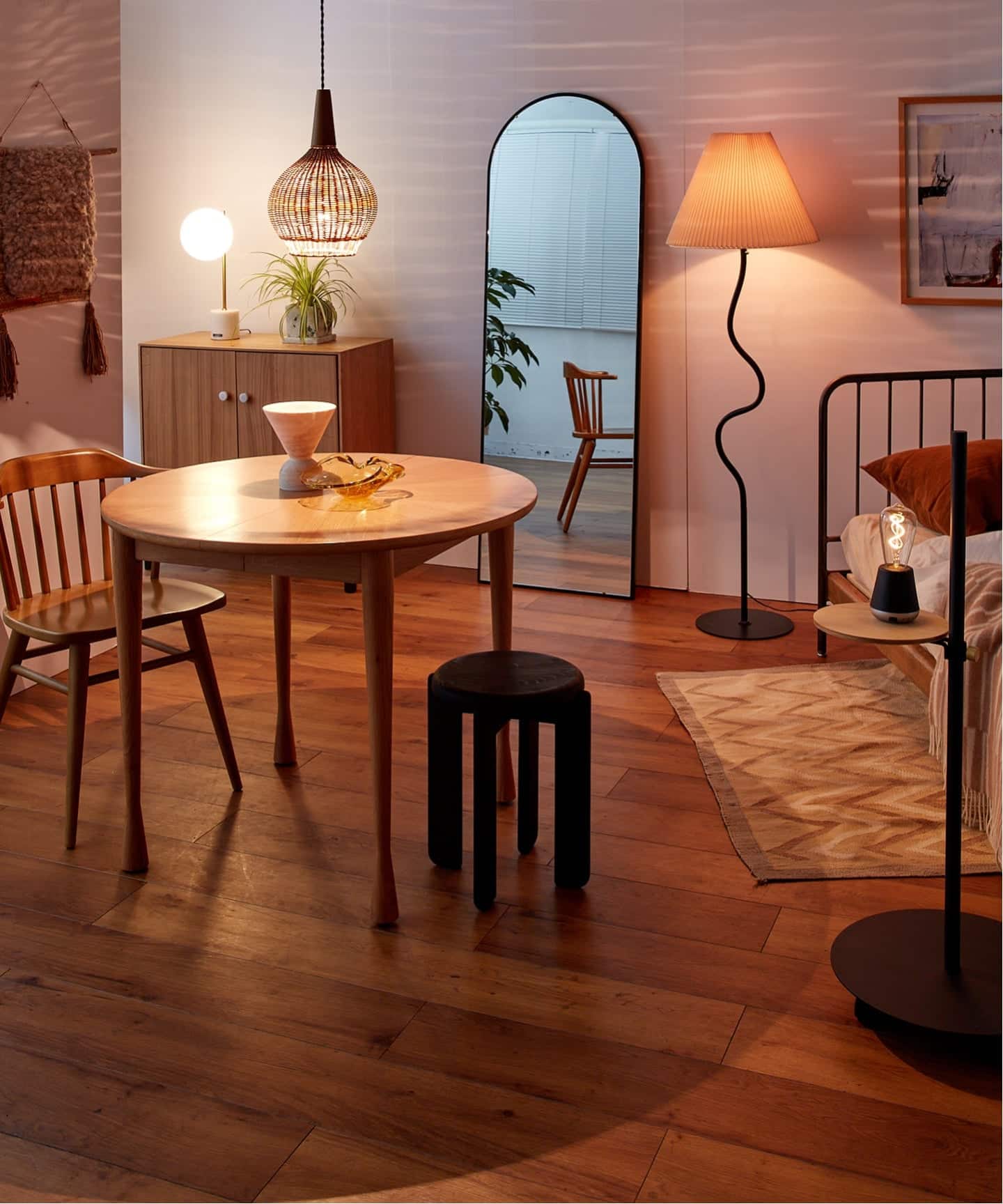 EUREKA TABLE LAMP エウレカテーブルランプ（照明）｜JOURNAL STANDARD