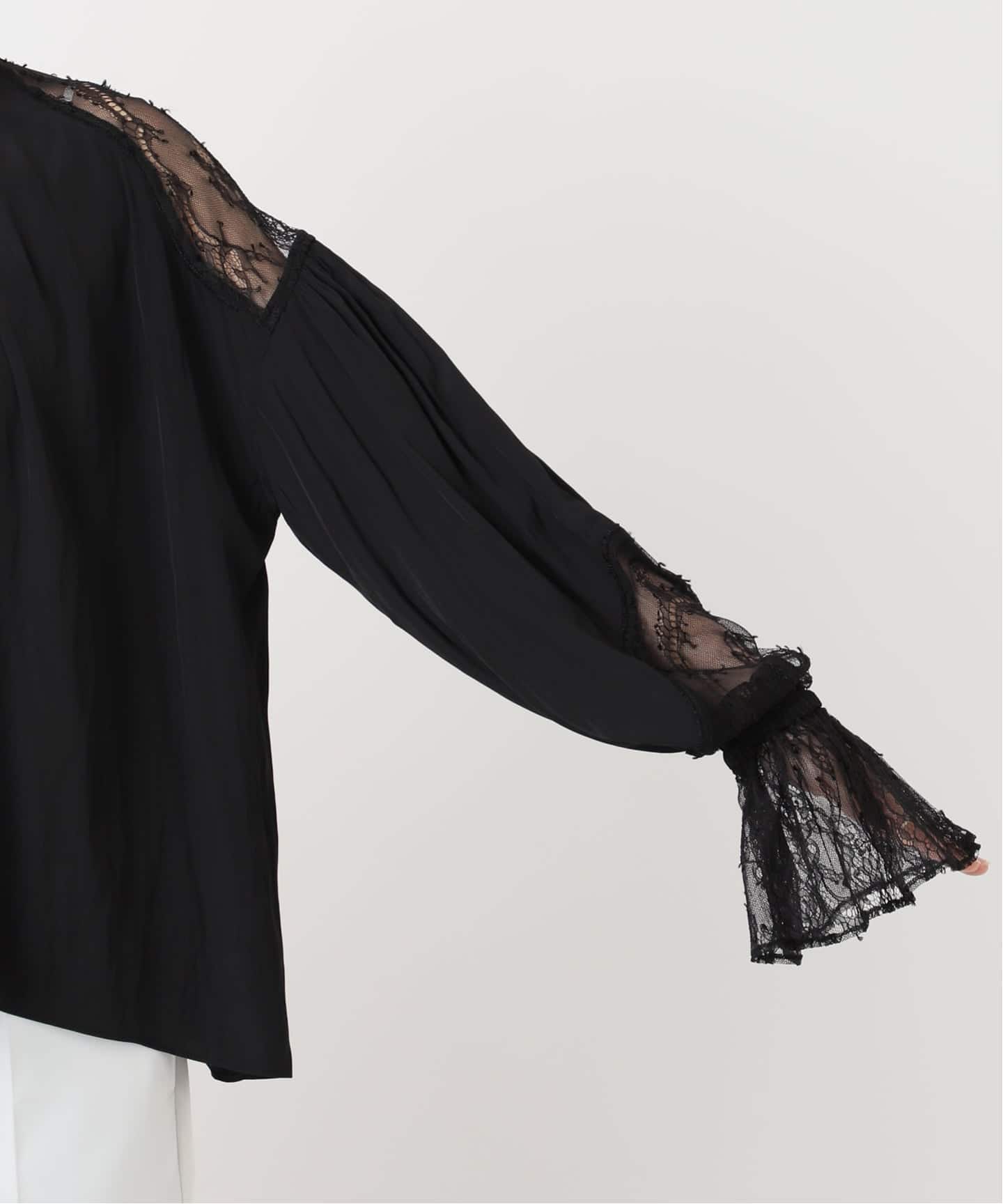 レーストリミングフリルカフスブラウス（シャツ／ブラウス）｜NOBLE