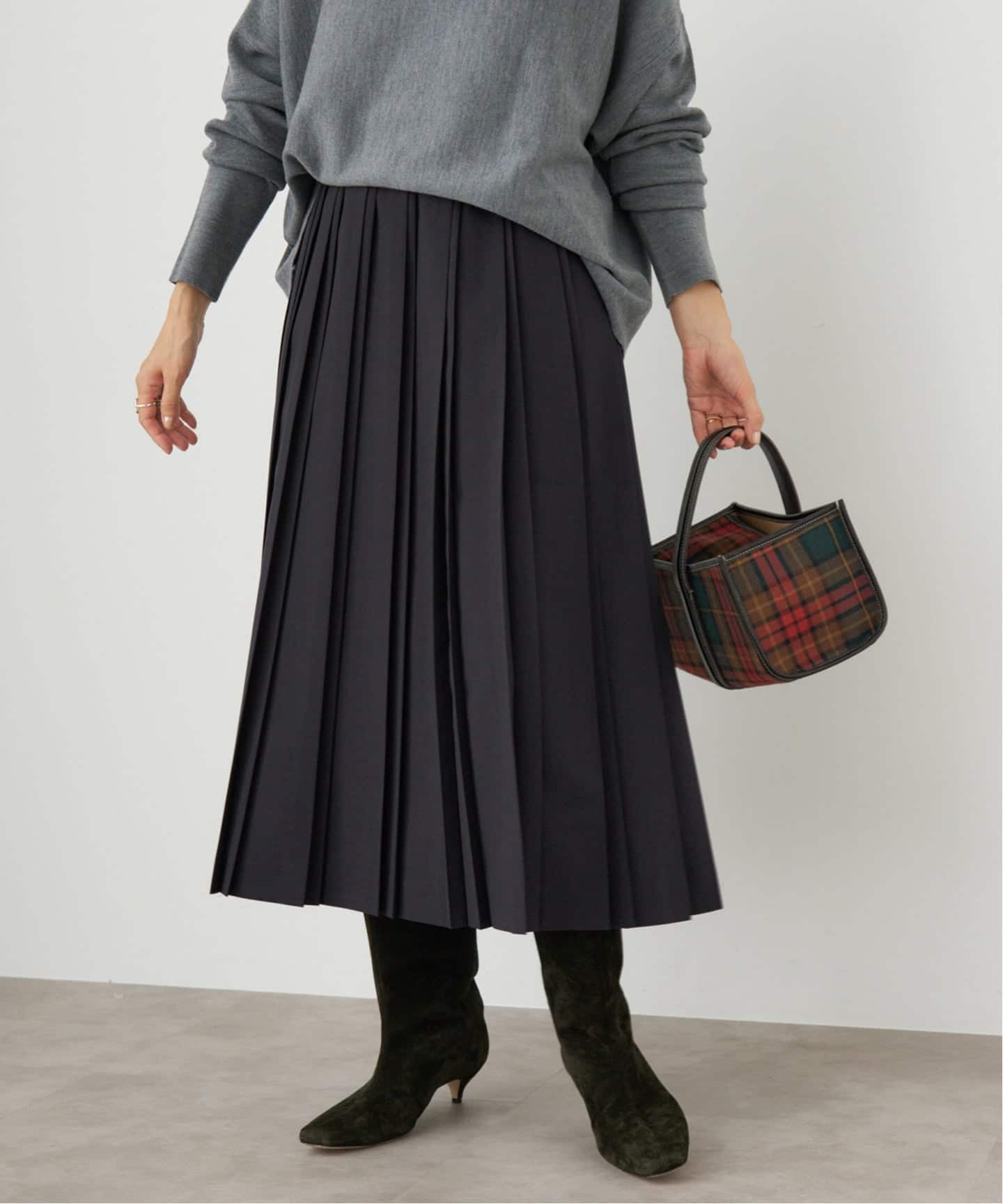 ストレッチプリーツスカート（ひざ丈スカート）｜IENA（イエナ）の通販