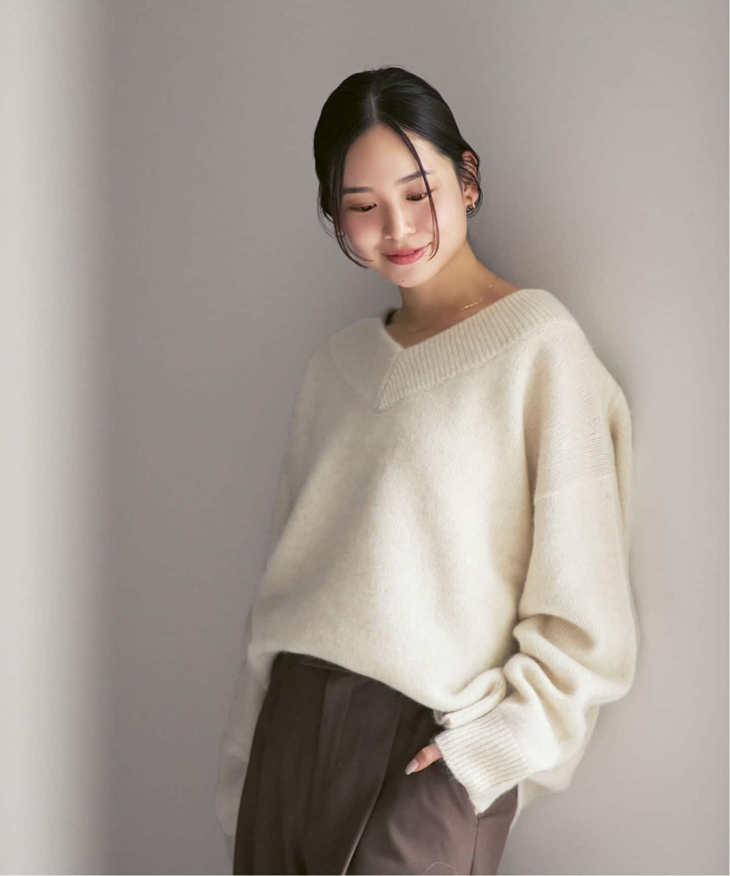 追加》YAKワイドVネックニット（ニット／セーター）｜NOBLE（ノーブル