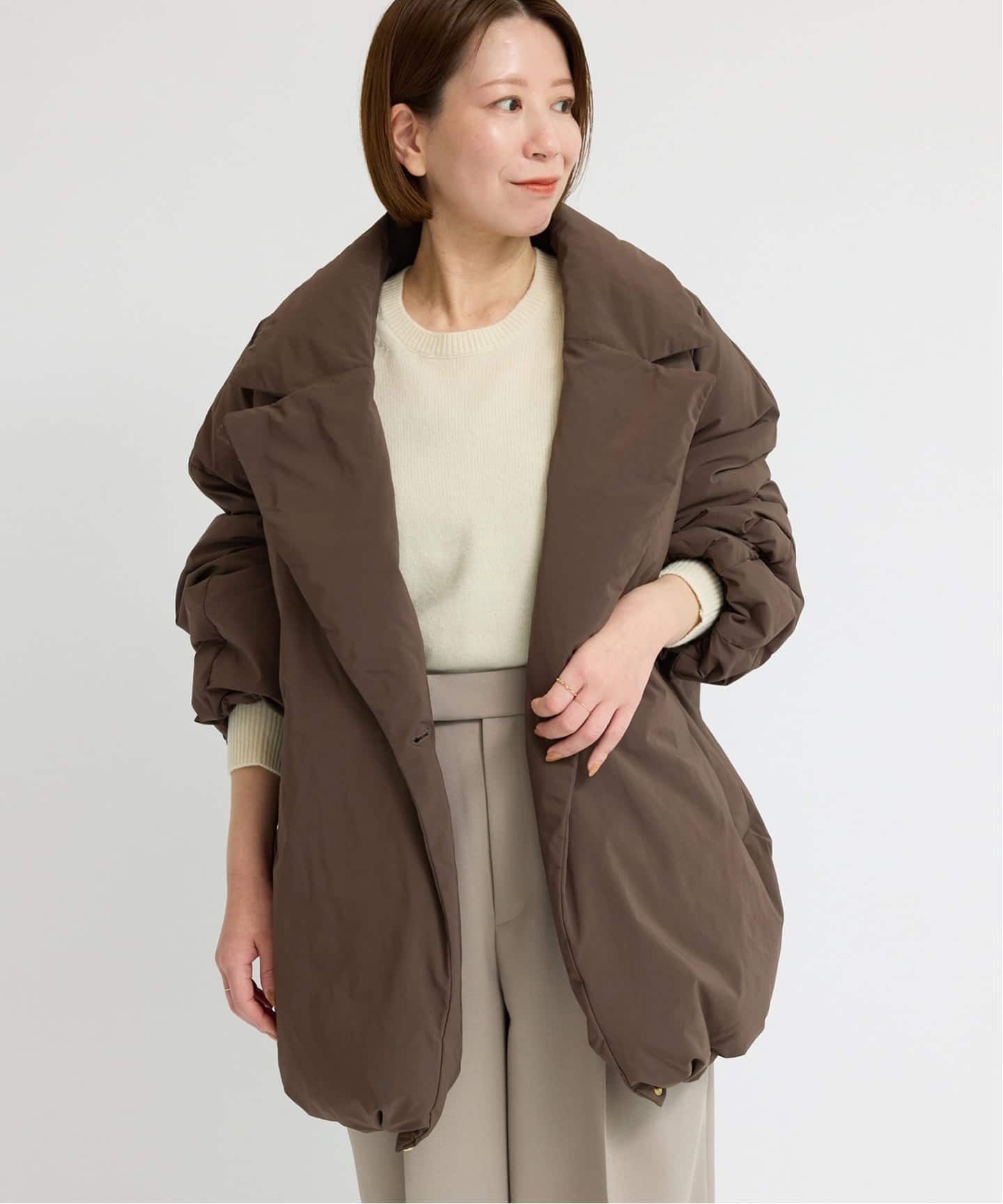 ARTIROSA 撥水テイラーコクーンダウン（ダウンジャケット）｜IENA