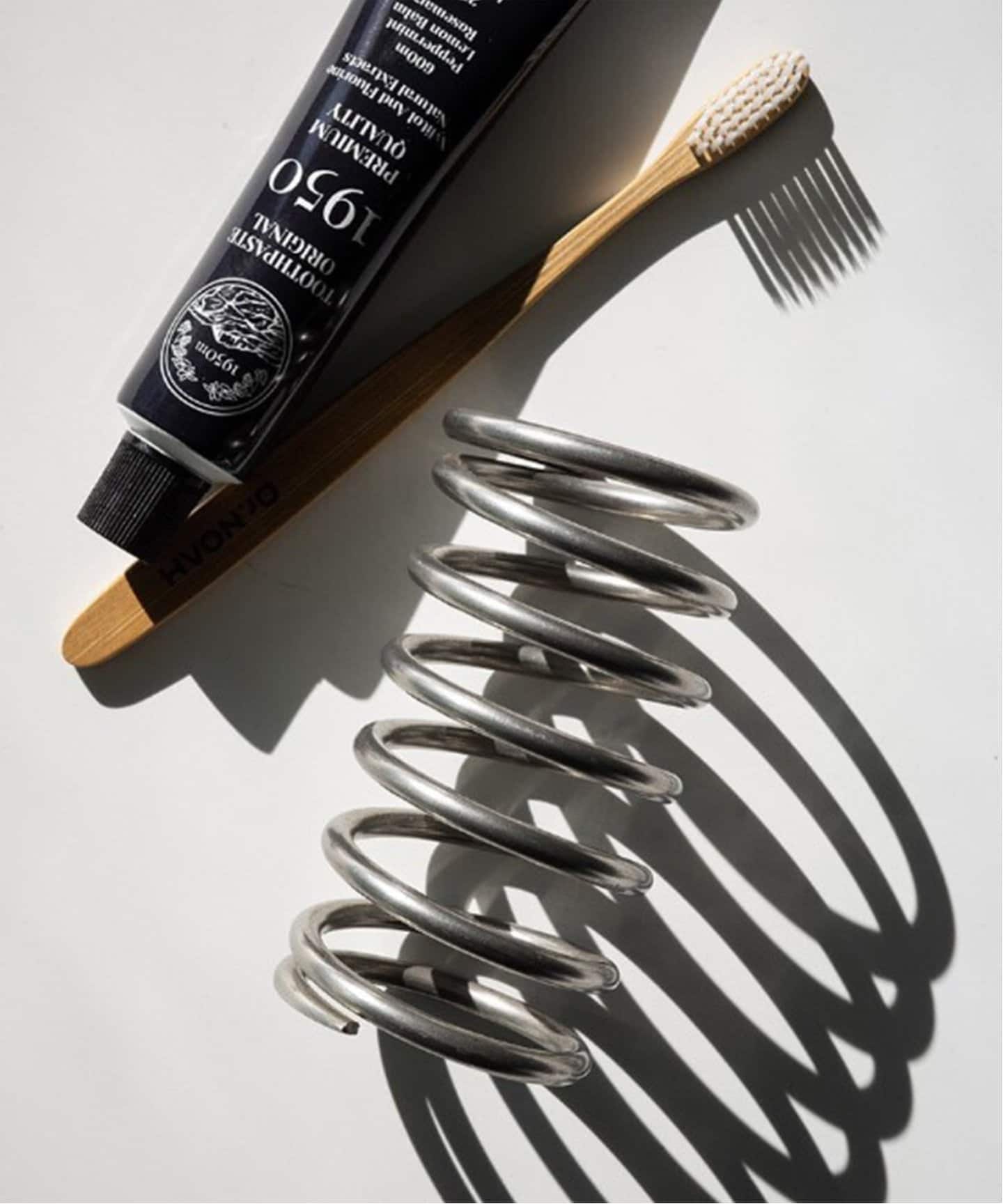 TUDES/トゥーデス】 SPIRAL HOLDER SV 歯ブラシホルダー