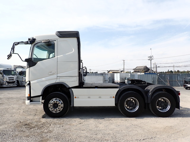 トレーラーヘッド (トラクターヘッド) 大型 H30年【ストックNo.7-71847