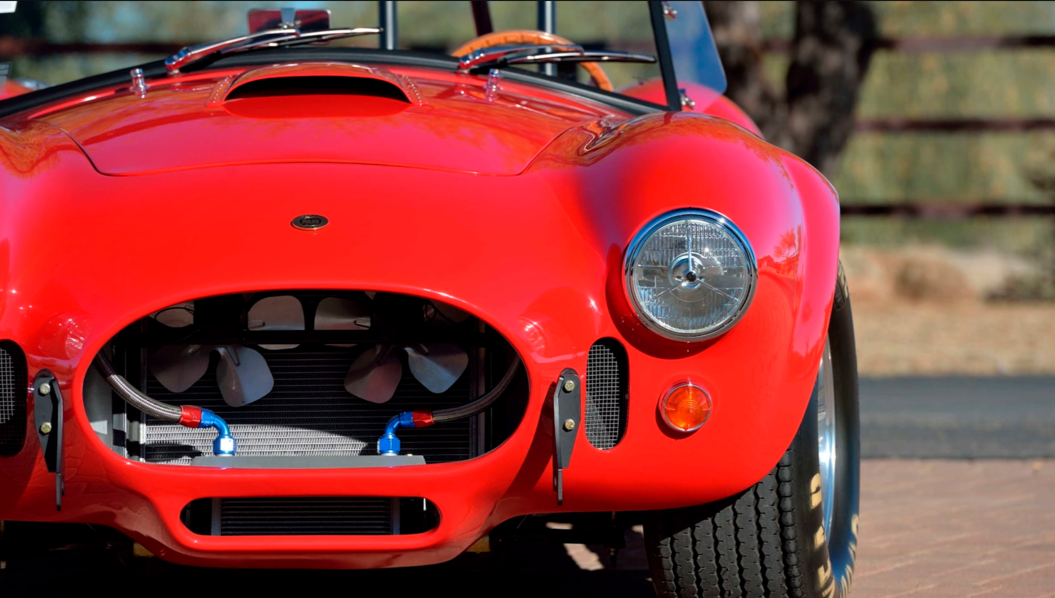 特別な人が所有していた特別な車！シェルビー 427 コブラFAMが