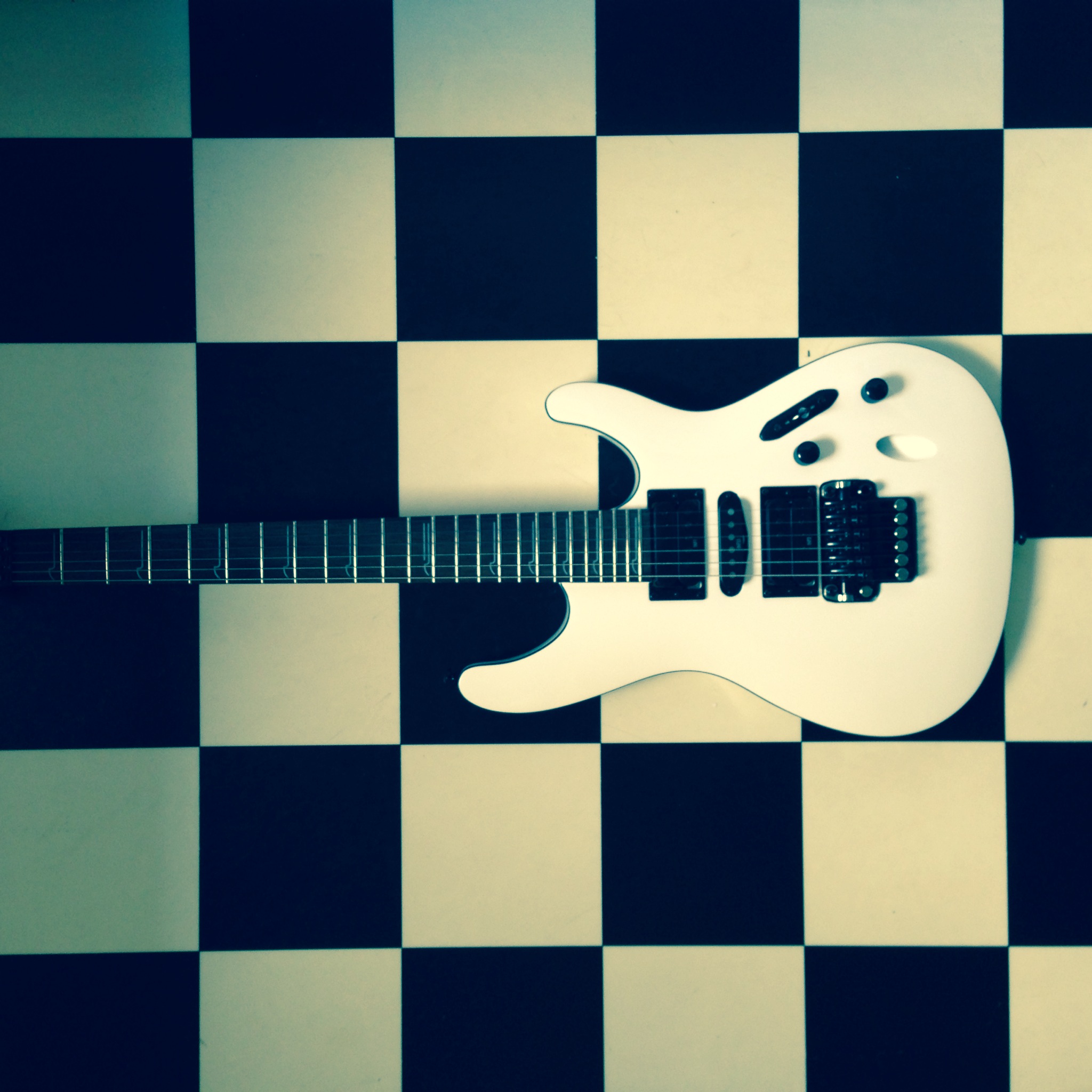 My Ibanez S series electric guitar - white S570B | The Wong Janice