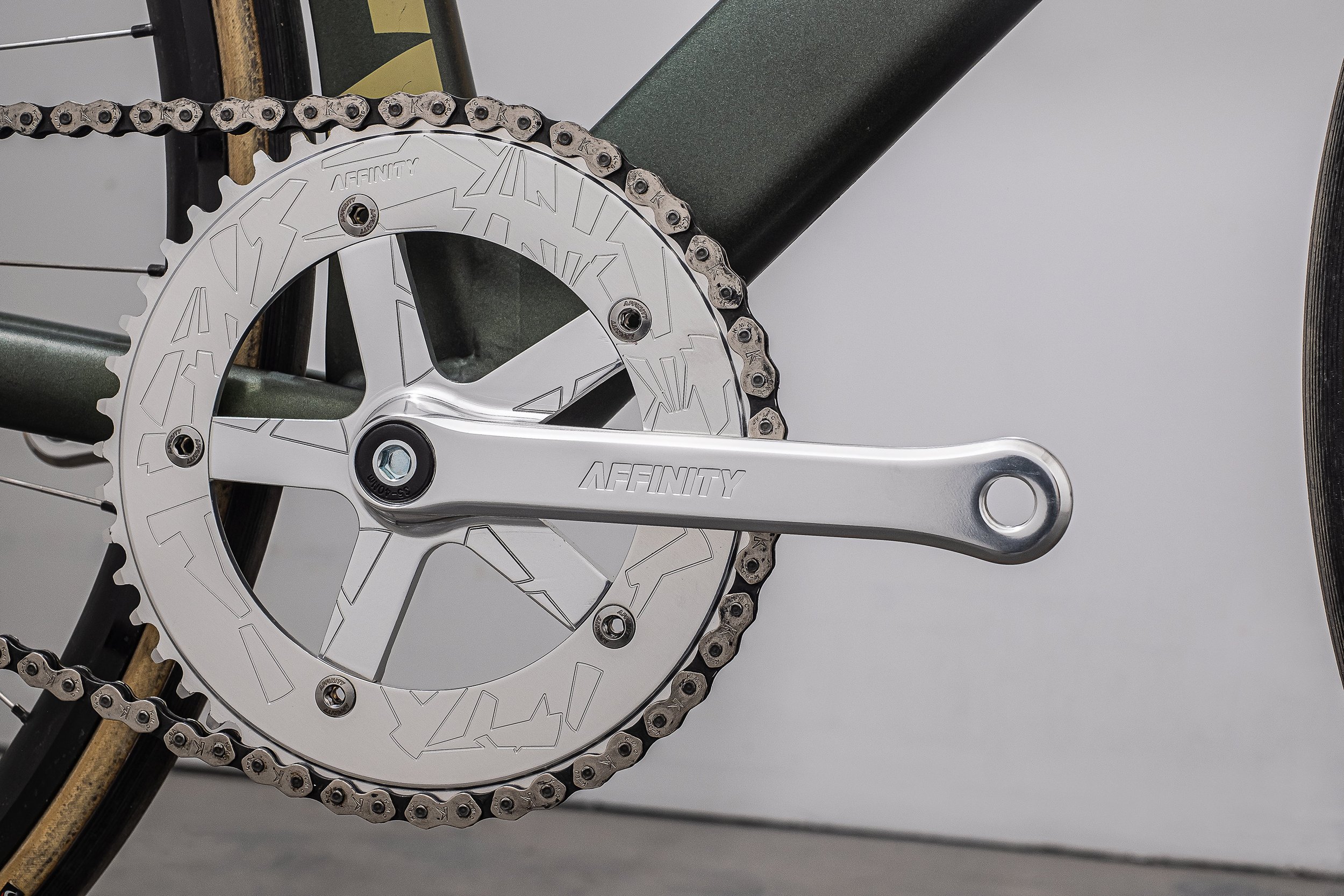 Affinity pro track crank set Silver — AFFINITY CYCLES