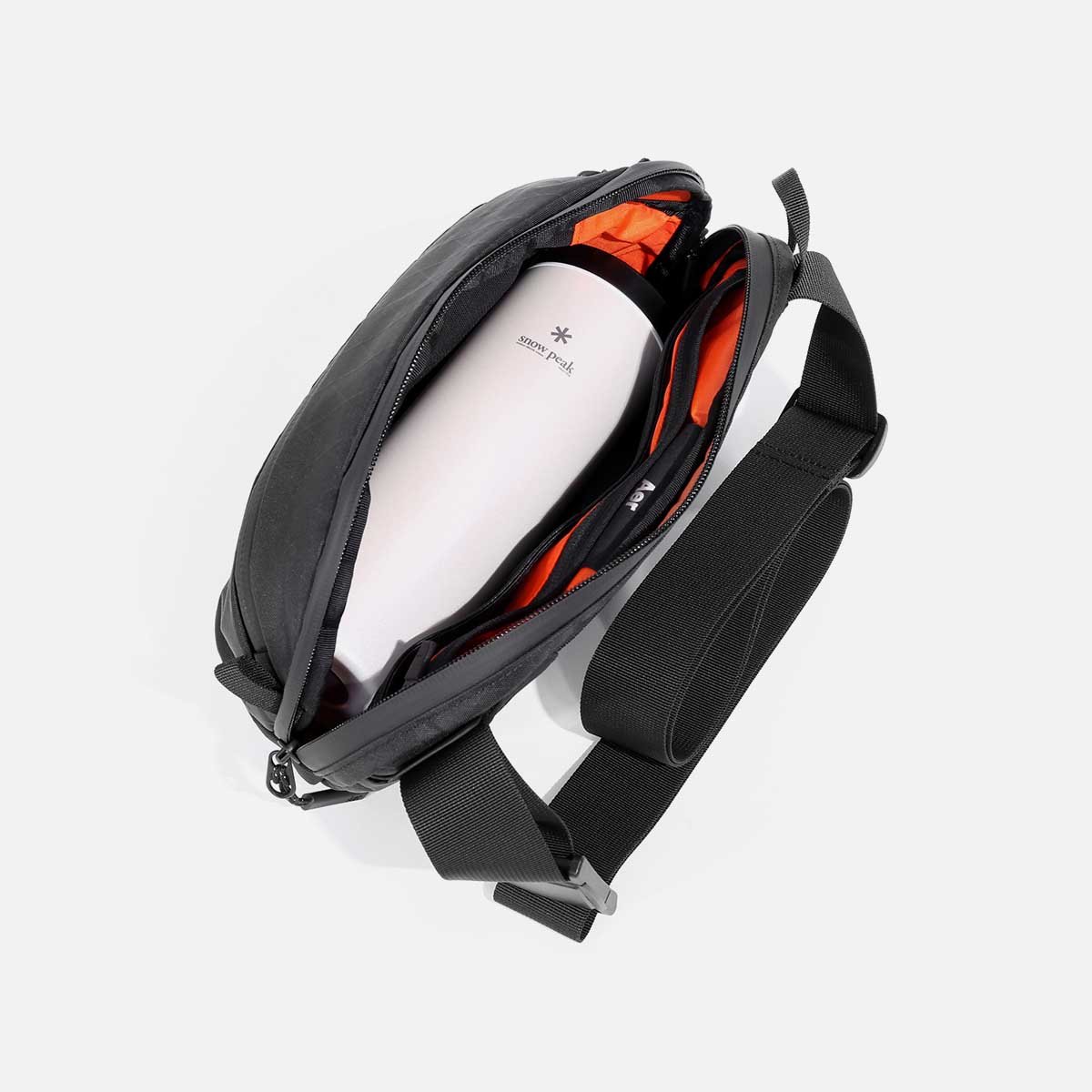 Day Sling 3 X-Pac - Black — Aer | Modern gym bags, travel
