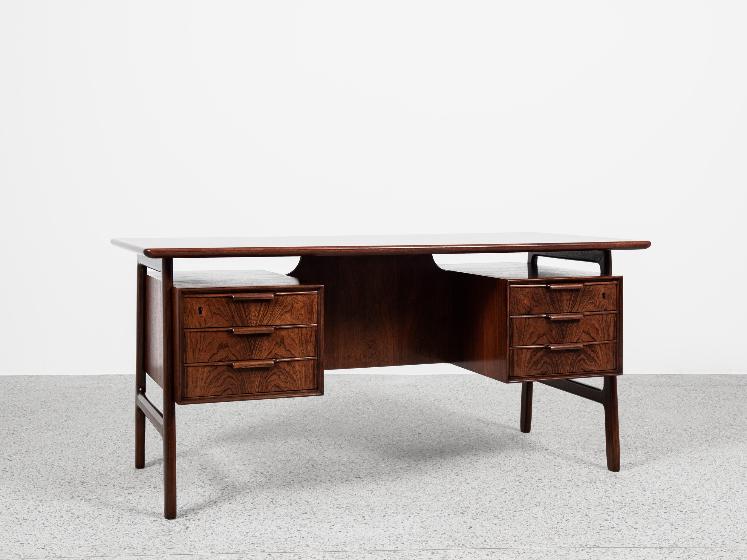 Midcentury Danish desk Model 75 in rosewood by Omann Jun 1960s