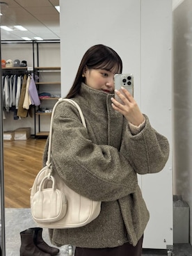ウーリーテックスタンドブルゾン 494131を使った人気ファッション