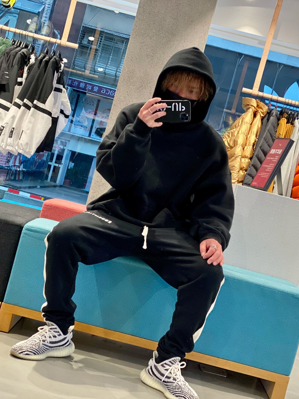 ぐったん｜FOG ESSENTIALSのパーカーを使ったコーディネート - WEAR