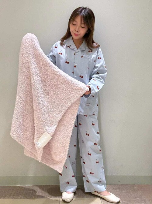 セール】【UNISEX】チェリー柄シャツ（ルームウェア/パジャマ