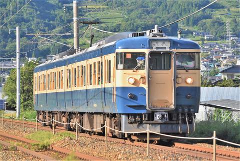 しなの鉄道 115系横須賀色 撮影会（ツアー）（2021年8月28日） - 鉄道コム