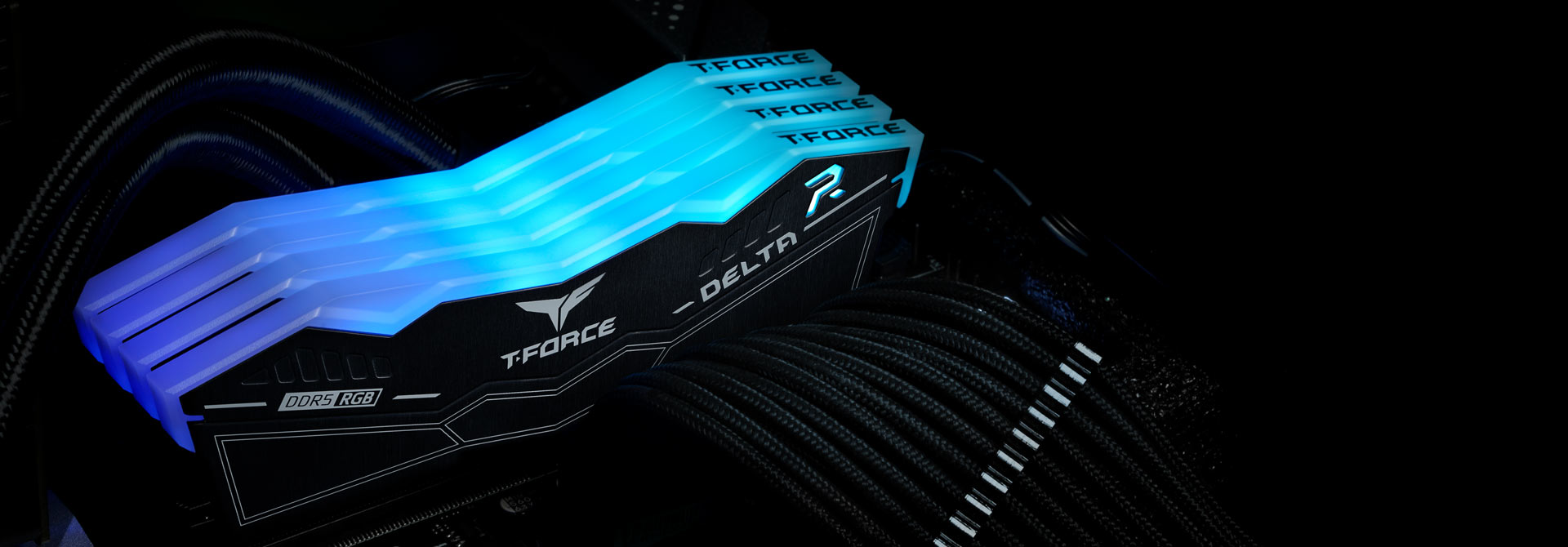 DELTA RGB DDR5 DESKTOP MEMORY WHITE 16GB(1x16GB) 5600MHz CL32