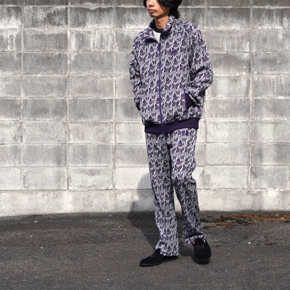 今年も目を惹くNeedles の総柄トラックシリーズ。 | 1989 Men's Blog