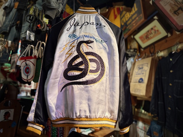 きた！！東洋エンタープライズ60周年記念のスペシャルスカジャン