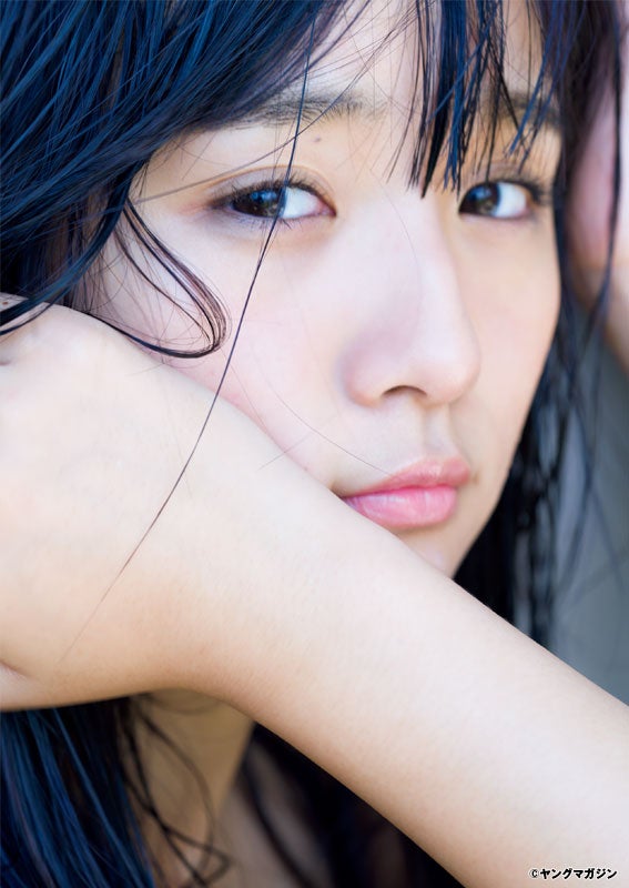 欅坂46上村莉菜、溢れ出る抜群の透明感で魅せる - モデルプレス