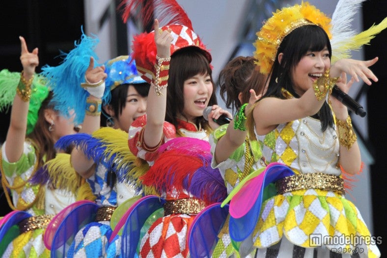 速報＞大島優子の絶叫で開幕！AKB48スーパーフェスティバル - モデルプレス