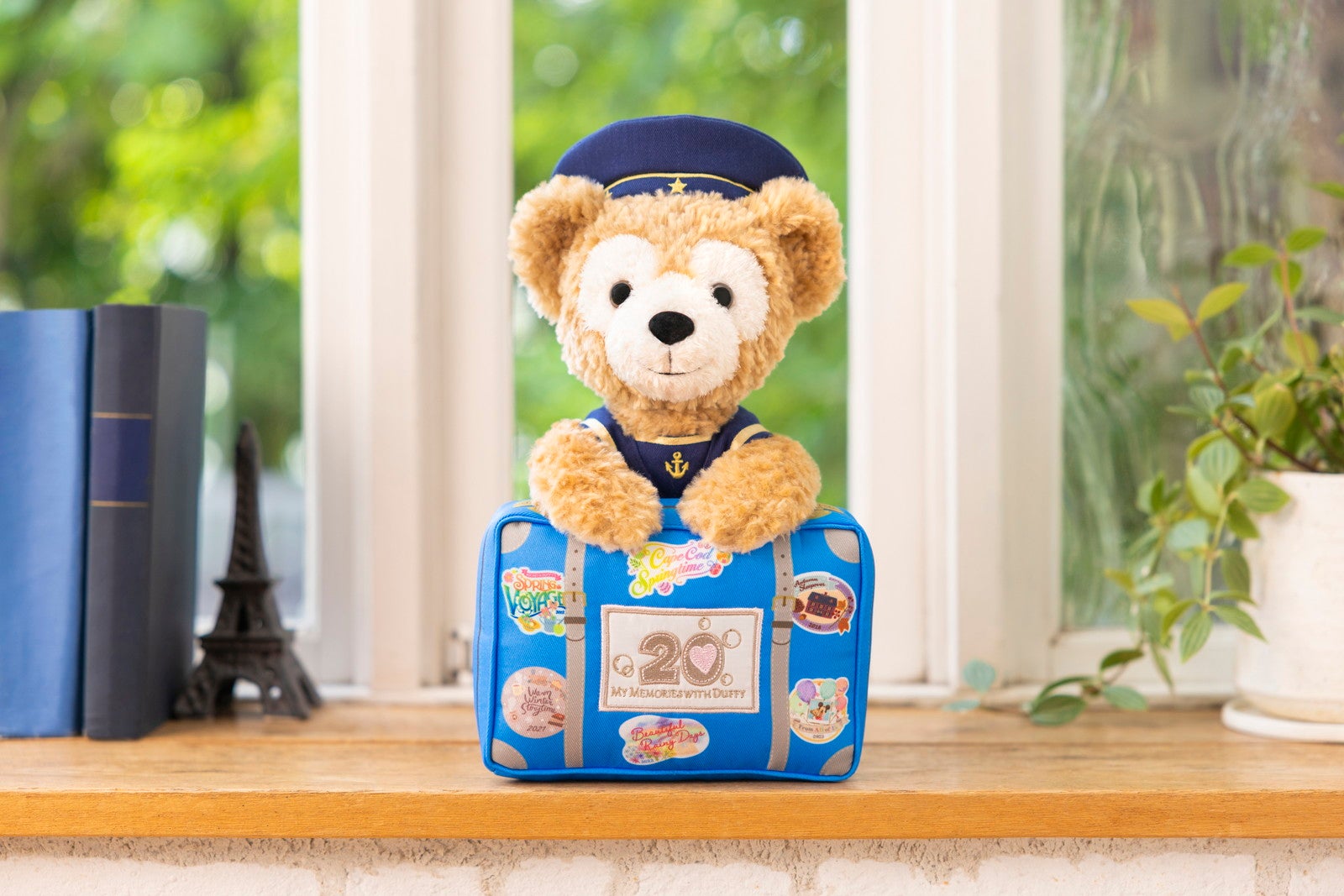 東京ディズニーシー、ダッフィー＆フレンズ20周年記念の新グッズ 復刻