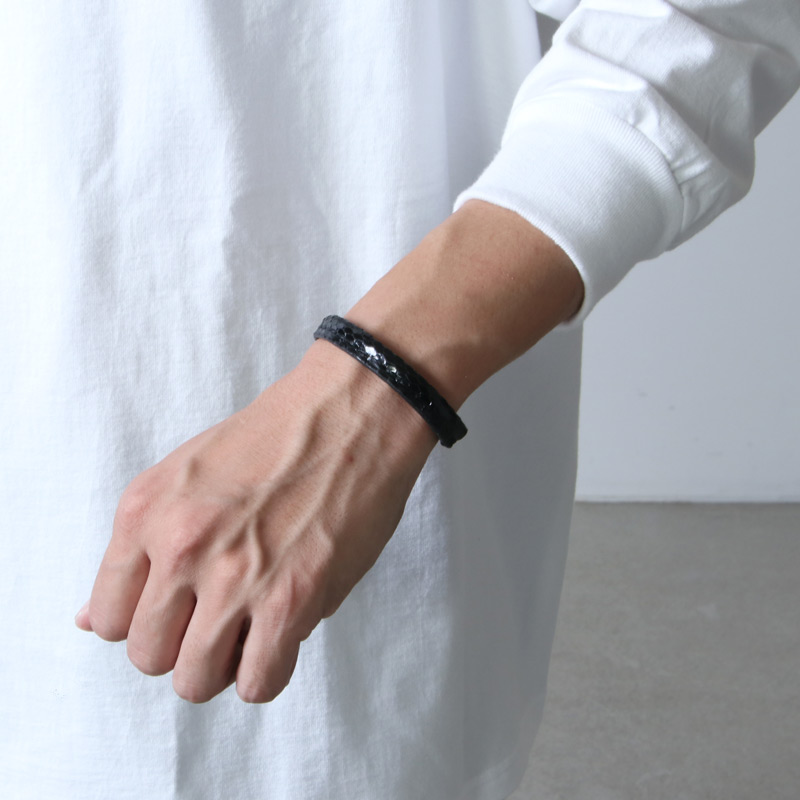 Hender Scheme (エンダースキーマ) python silver bangle S / パイソン