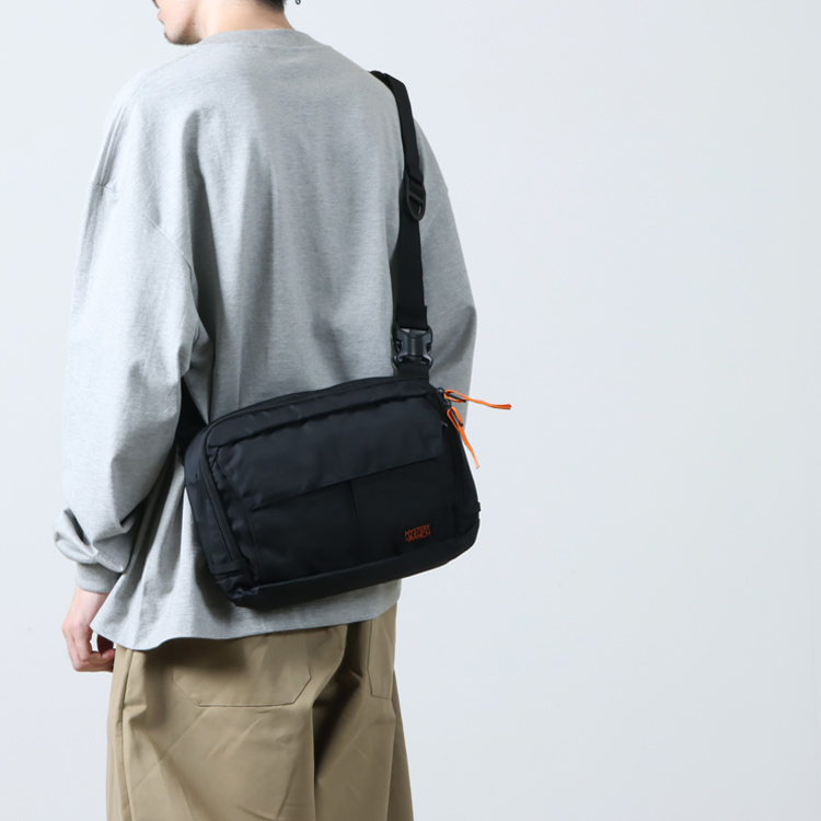 Mystery Ranch (ミステリーランチ) DISTRICT 8 / ディストリクト8