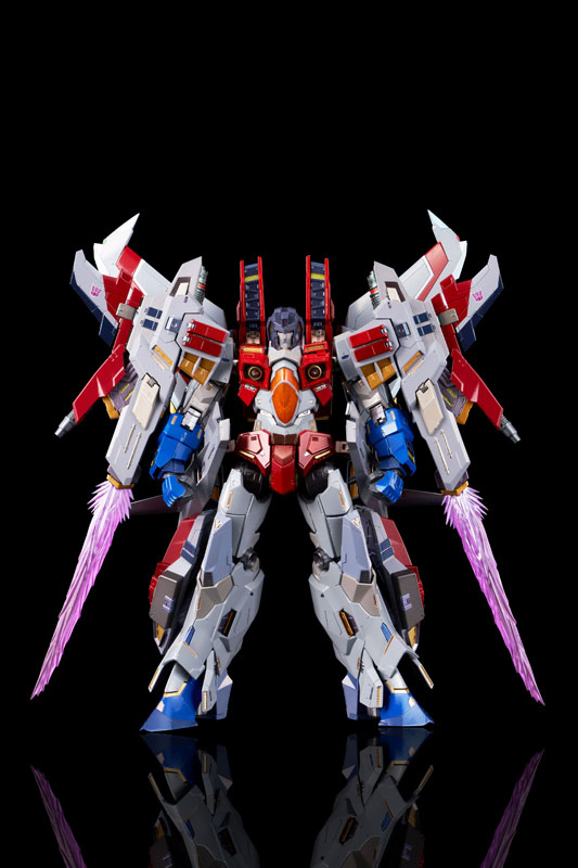 FIGURE-171449_04.jpg