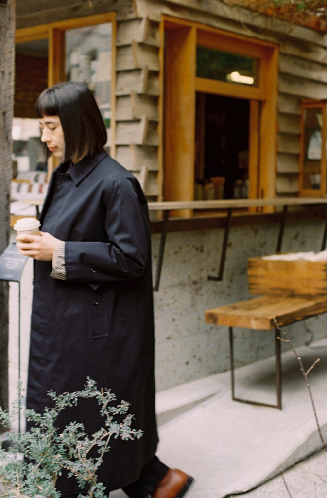 機能的で、美しい〈ナナミカ〉のバルマカンコートを。by nanamica GORE