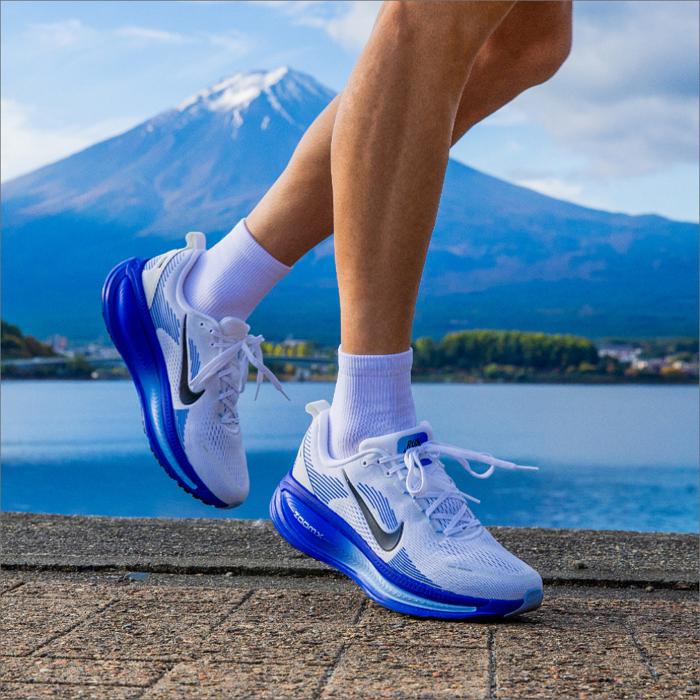 ナイキ VOMERO 18 ズーム ボメロ 18 HM6803-104 メンズ 陸上