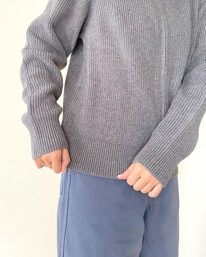 デザインも色も最高」ユニクロCの“新作カーディガン”がゆるっと着られ