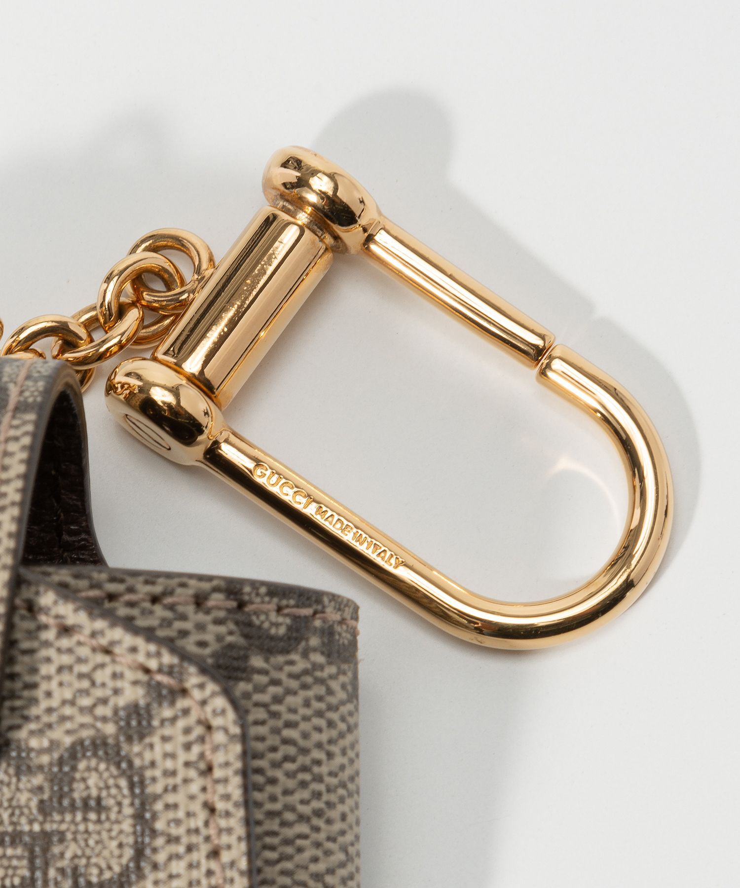 グッチ GUCCI 631683 K9GSS イヤホンケース AIRPODS PRO C. OPH. TESS