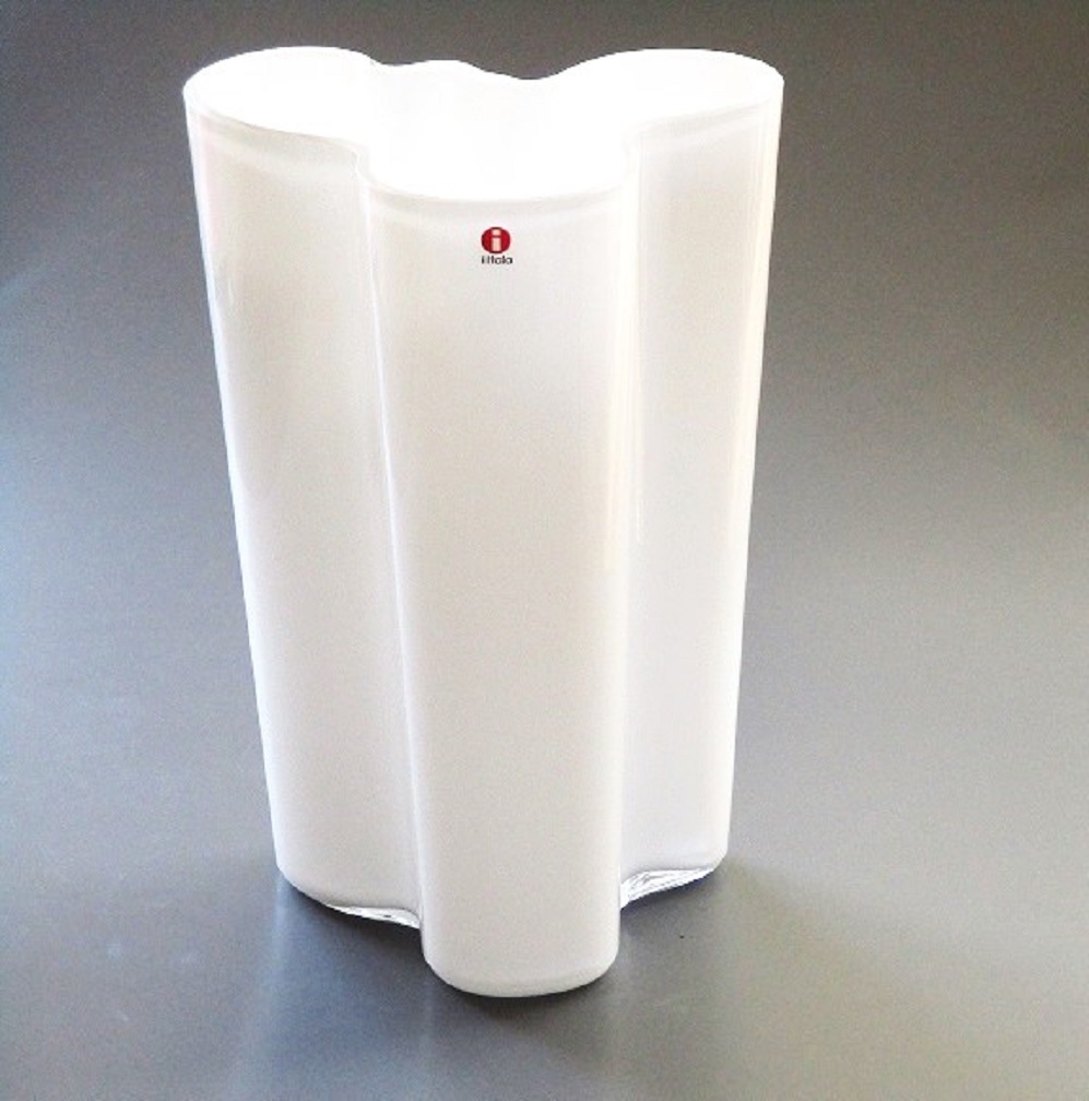 イッタラiittala Aalto アルヴァ・アアルト vase ベース opal white