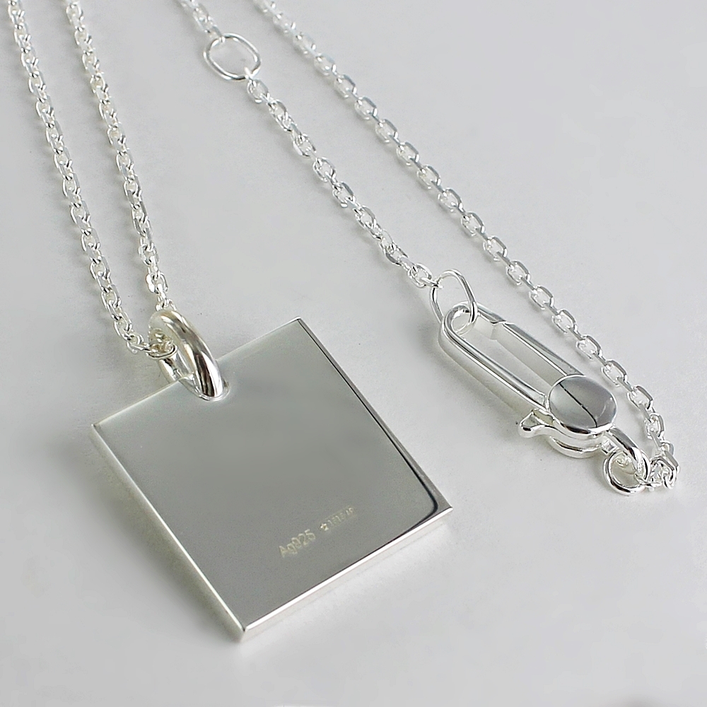 GUCCI グッチ ネックレス メンズ 父の日 レディース 母の日 シルバー