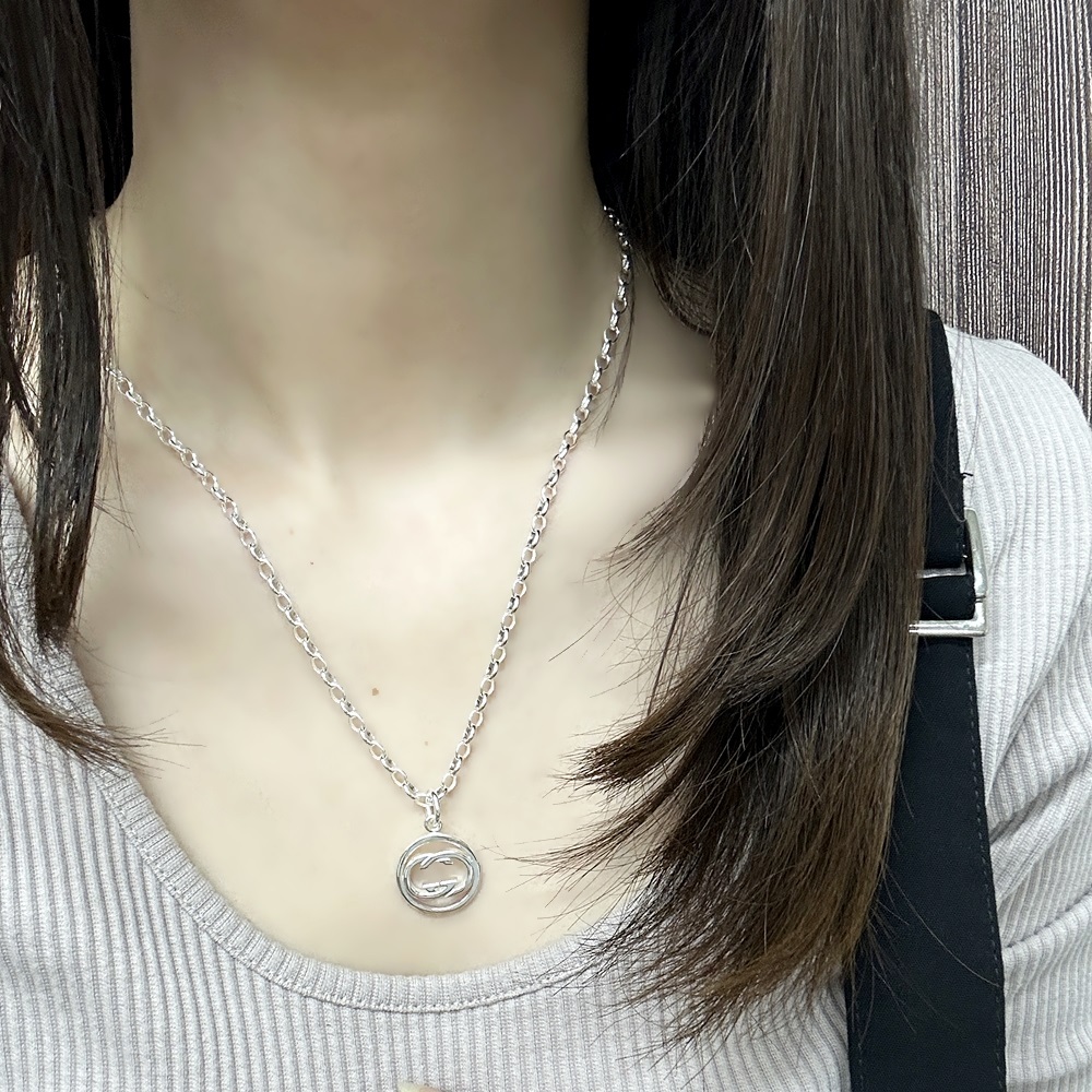 GUCCI グッチ ネックレス メンズ 父の日 レディース 母の日 シルバー