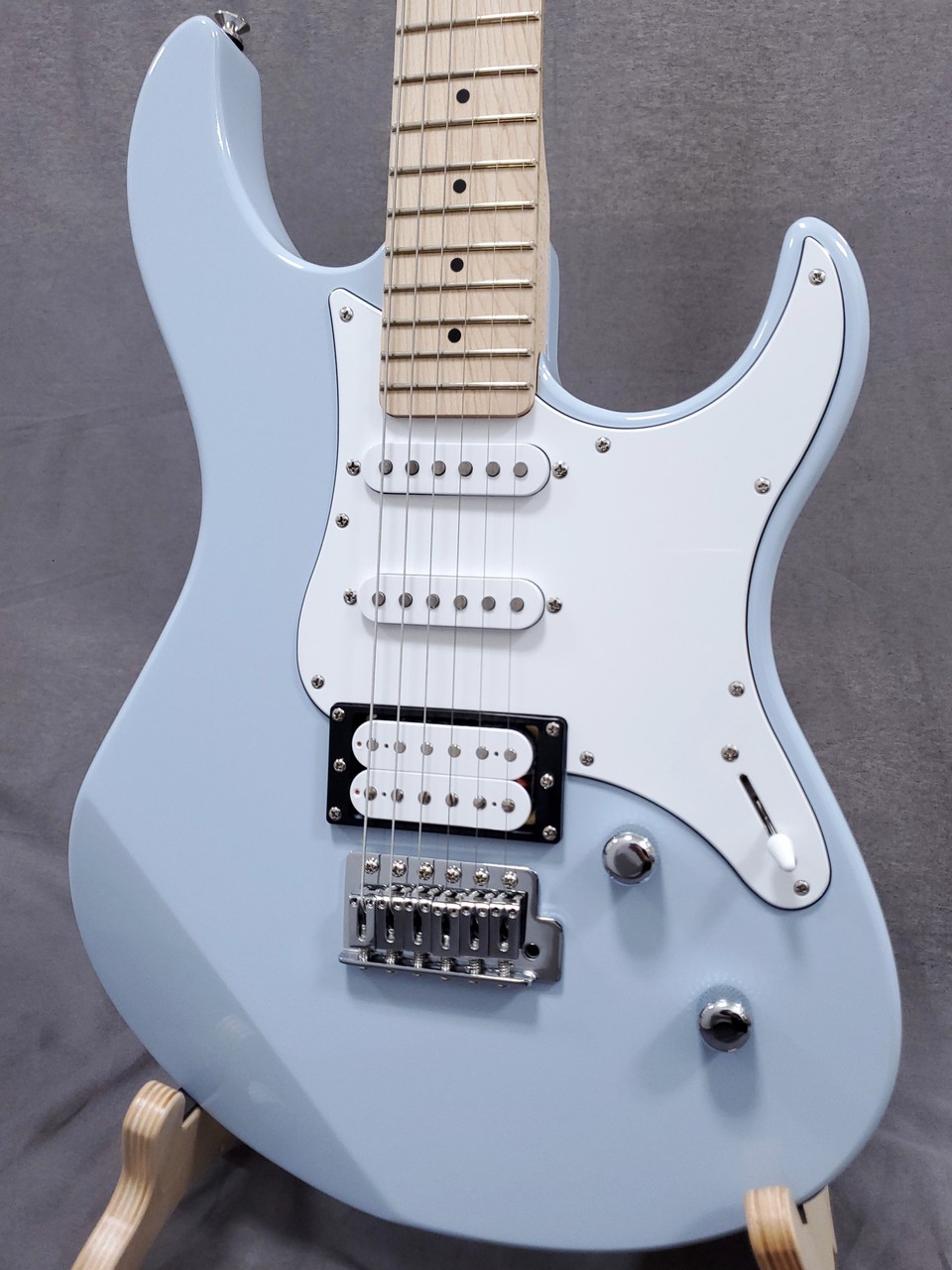 YAMAHA PACIFICA112VM アイスブルー(ICB)（新品）【楽器検索デジマート】