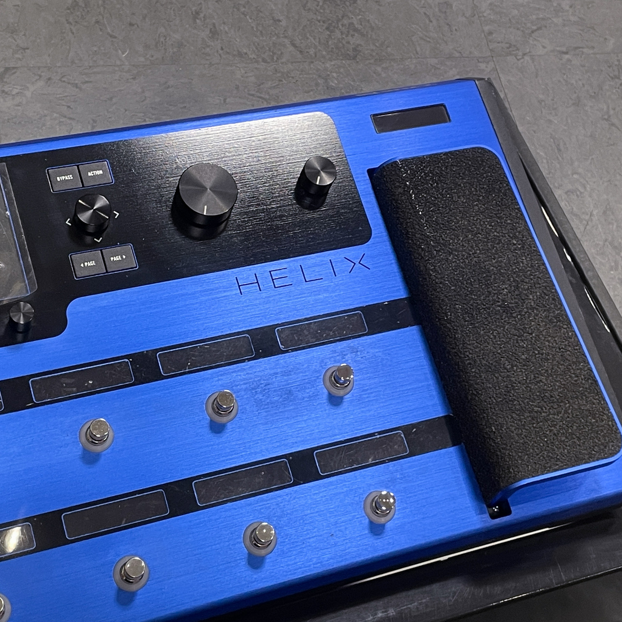 LINE 6 Helix Floor Lightning Blue 【中古】【箱・電源ケーブル付