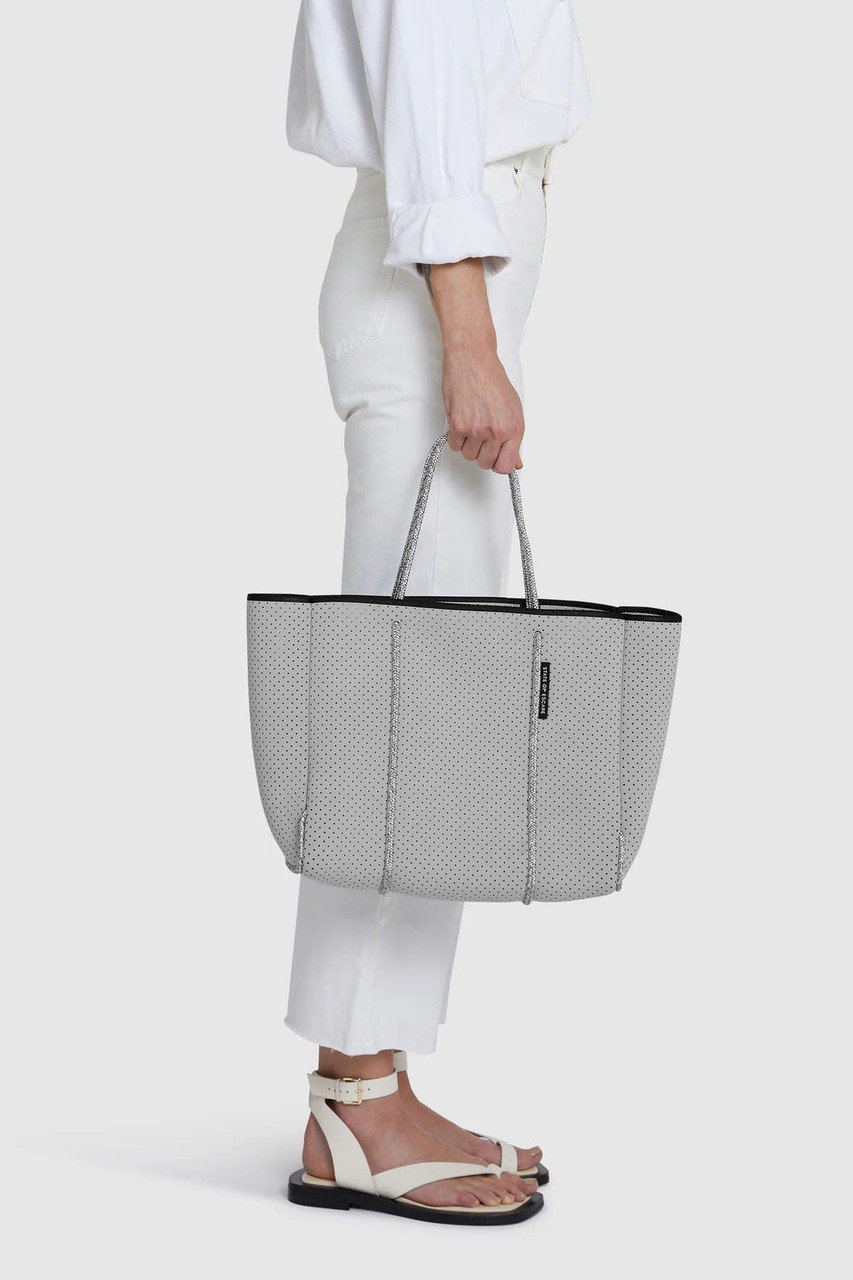 STATE OF ESCAPE(ステート オブ エスケープ)｜FLYING SOLO フライング