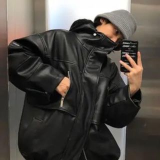 A.P.C（レザージャケット）のフリマアイテム一覧