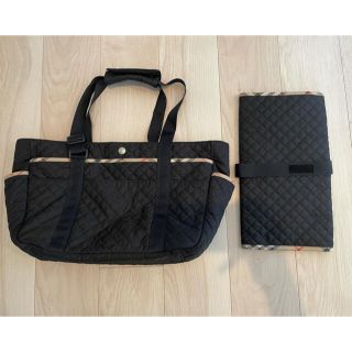 BURBERRY（マザーズバッグ）のフリマアイテム一覧