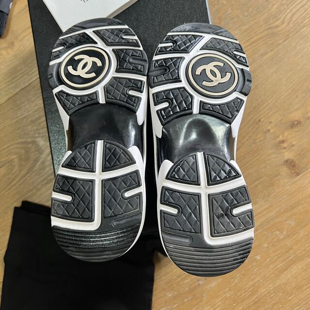 CHANEL - サイズ39 chanel シャネルロゴ スニーカー の通販 by 出張中