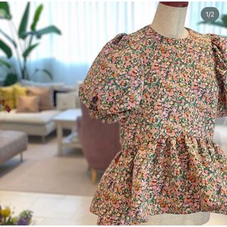 TSURU by Mariko Oikawa（トップス）のフリマアイテム一覧