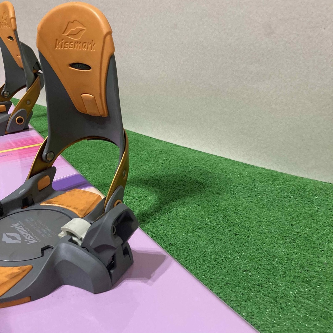 kissmark - NAKED × KISS MARK キスマーク スノーボード レディース の