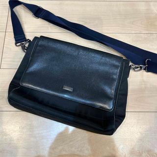 BURBERRY BLACK LABEL（メッセンジャーバッグ）のフリマアイテム一覧