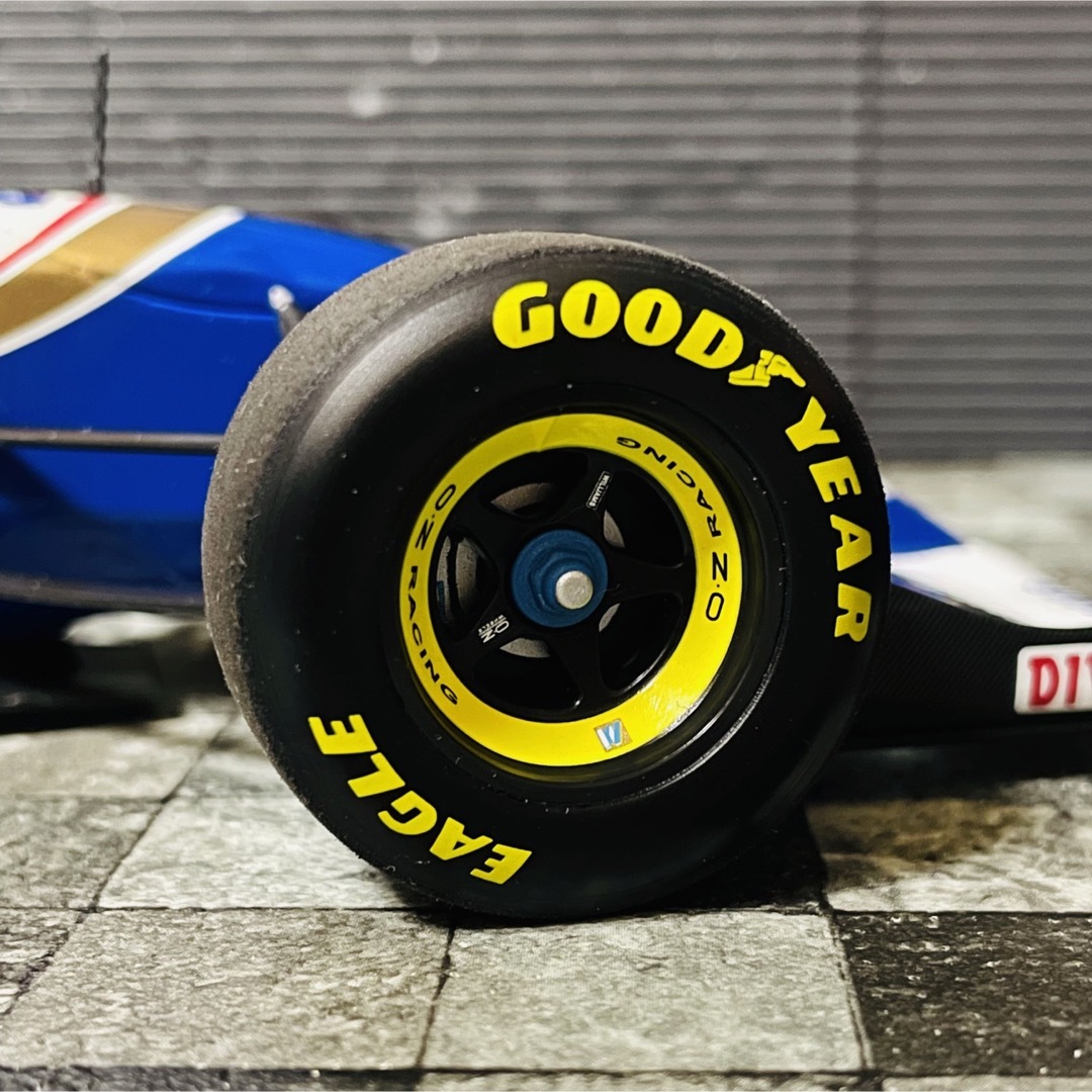 カスタム品 1/18 PMA ウィリアムズ ルノー FW16 アイルトン・セナの