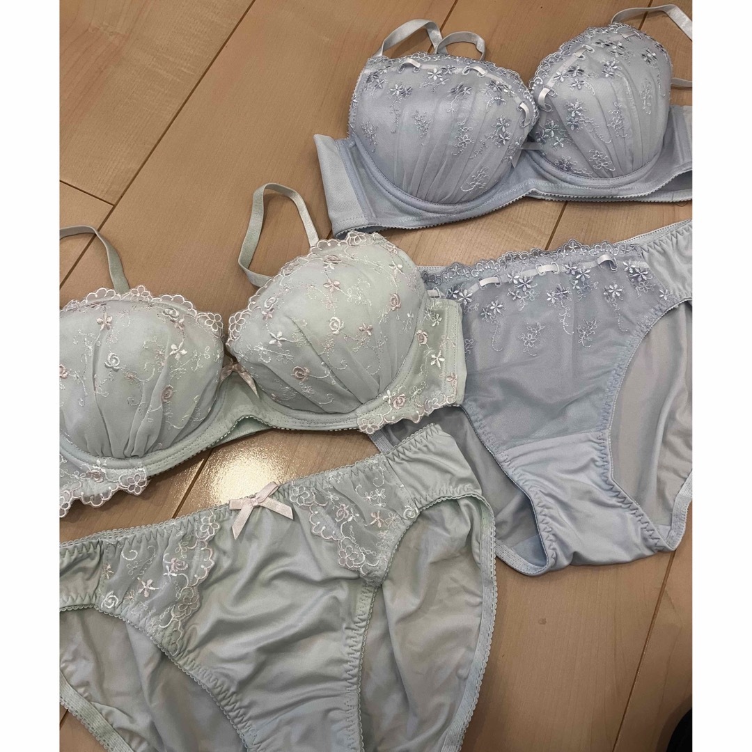 3日まで期間限定値下げ【新品未使用】BBランジェリー育乳ブラ/水色C75