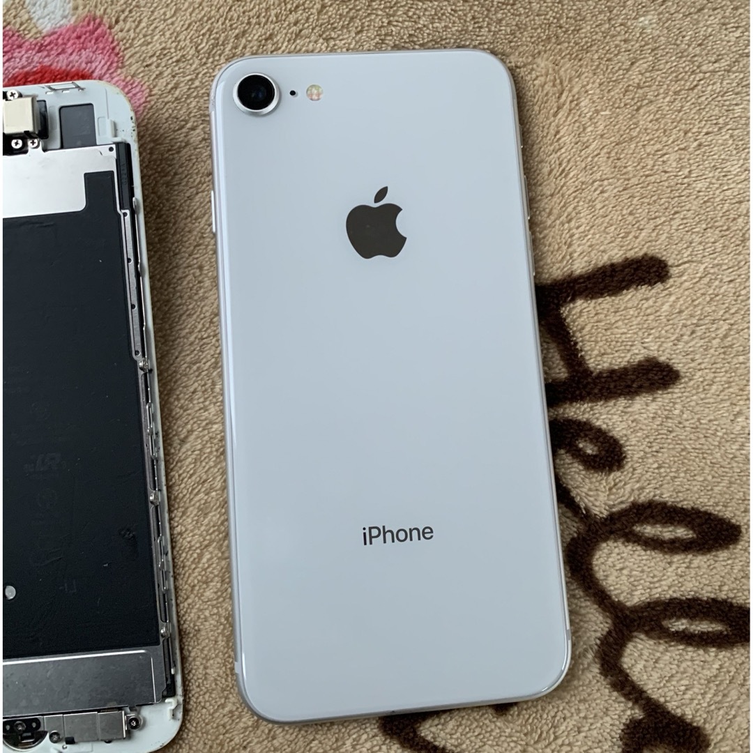 iPhone - iPhone8 ジャンク 部品取り用の通販 by きよ's shop｜アイ
