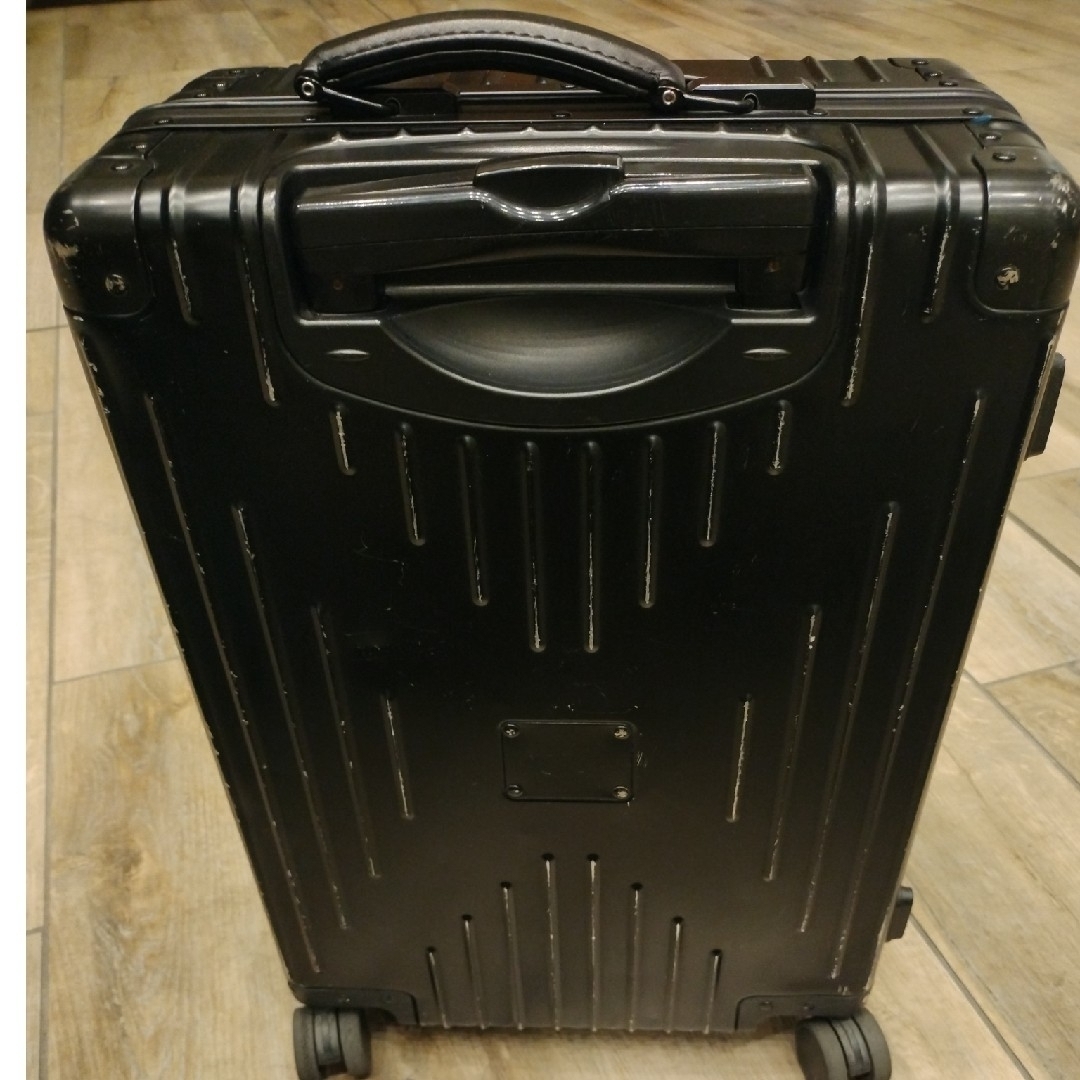 innovator - innovator スーツケース アルミ 36リットル inv1811