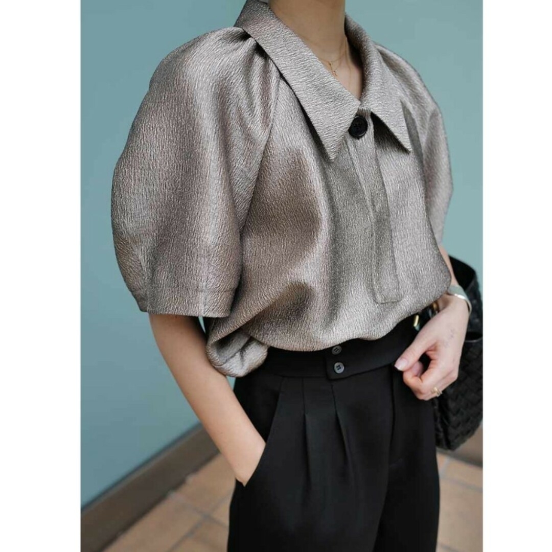 マチャット machatt メタリックパフブラウス（ゴールド）の通販 by こ